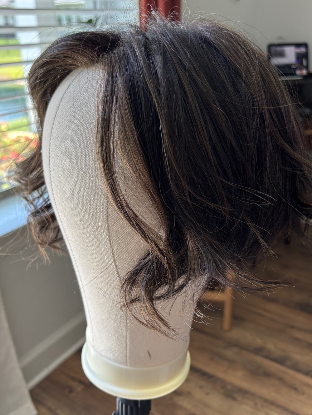 Belle Tress Los Angeles in triple chocolate rooted